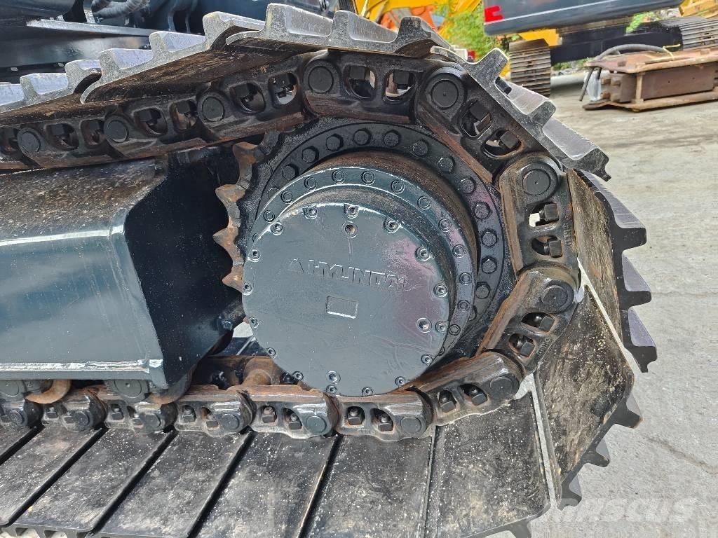 Hyundai R305LC-9T Gravemaskiner på larvebånd