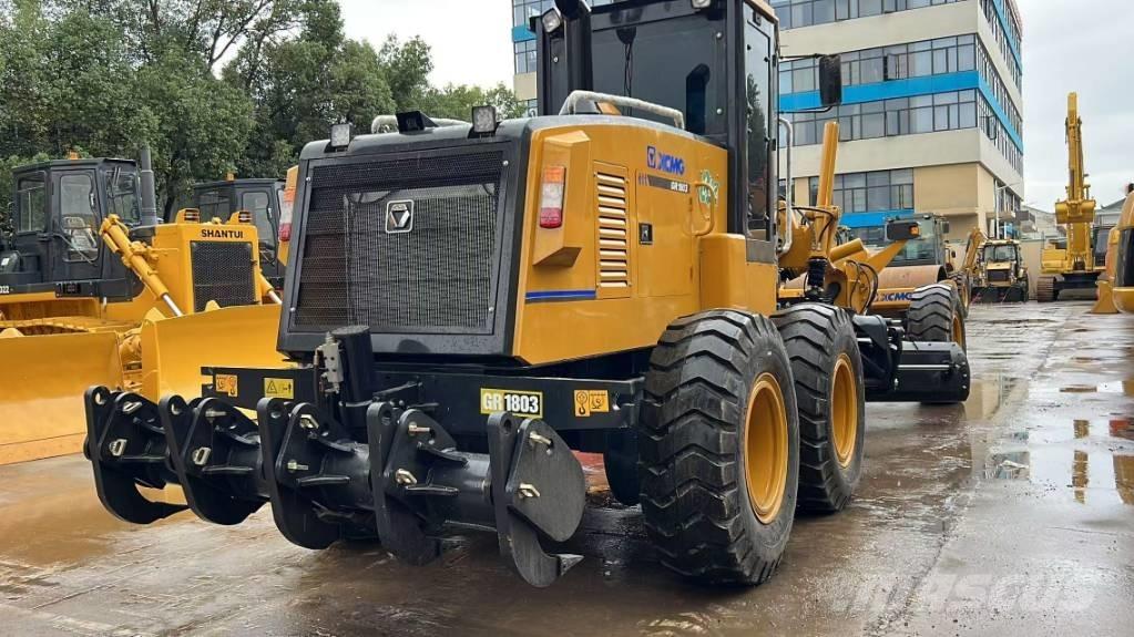 XCMG GR1803 Vejhøvle / Gradere