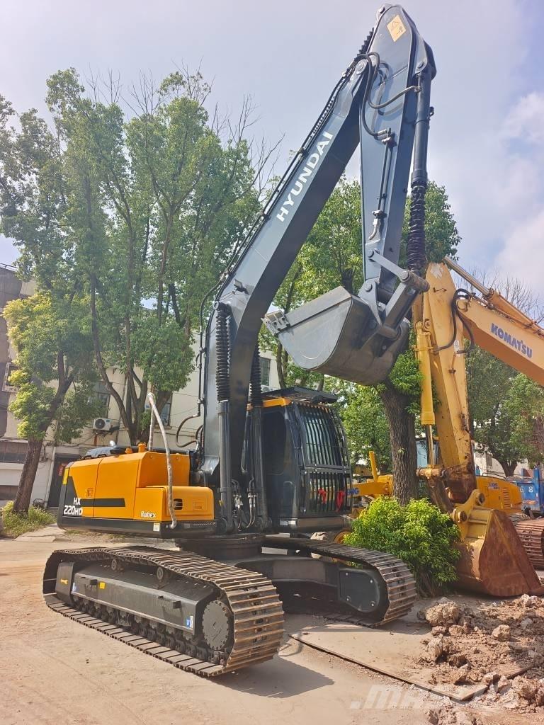 Hyundai HX 220 HD Gravemaskiner på larvebånd
