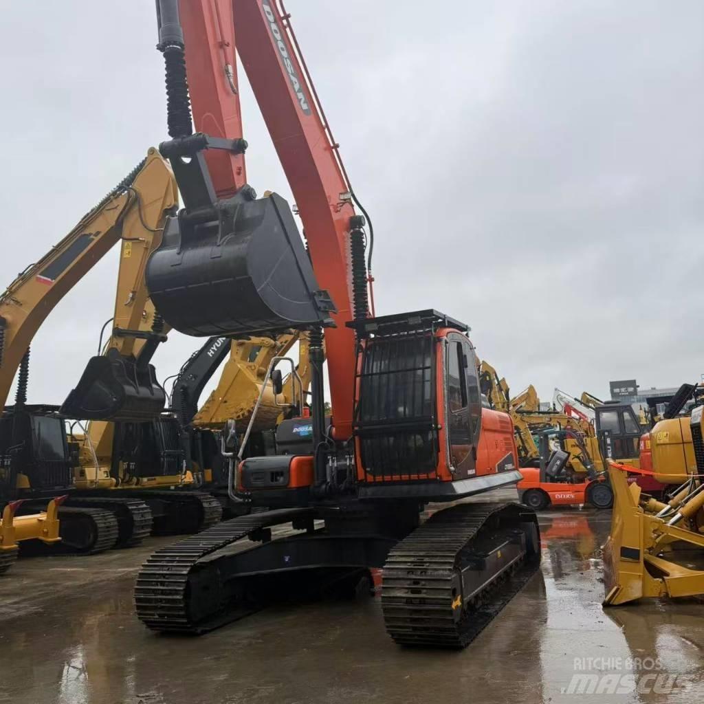 Doosan DX225LC-9C Midi-gravemaskiner 7t - 12t