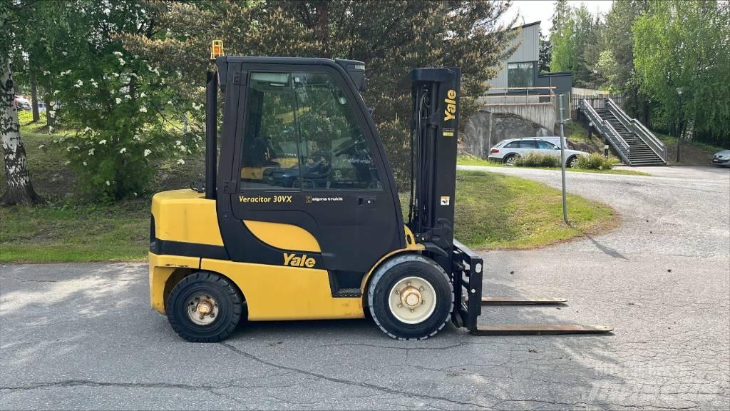 Yale GDP30VX Diesel gaffeltrucks