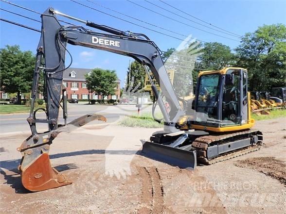 John Deere 85G Gravemaskiner på larvebånd