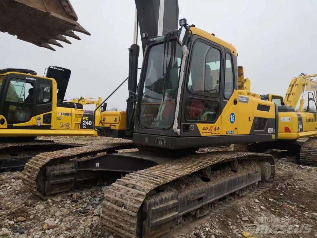 Volvo EC 290 B LC Gravemaskiner på larvebånd