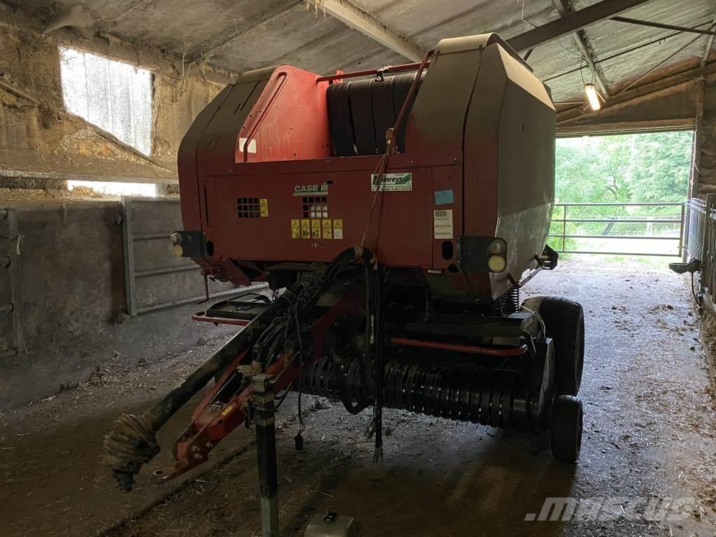 Case IH RBX 452 Rundballe-pressere