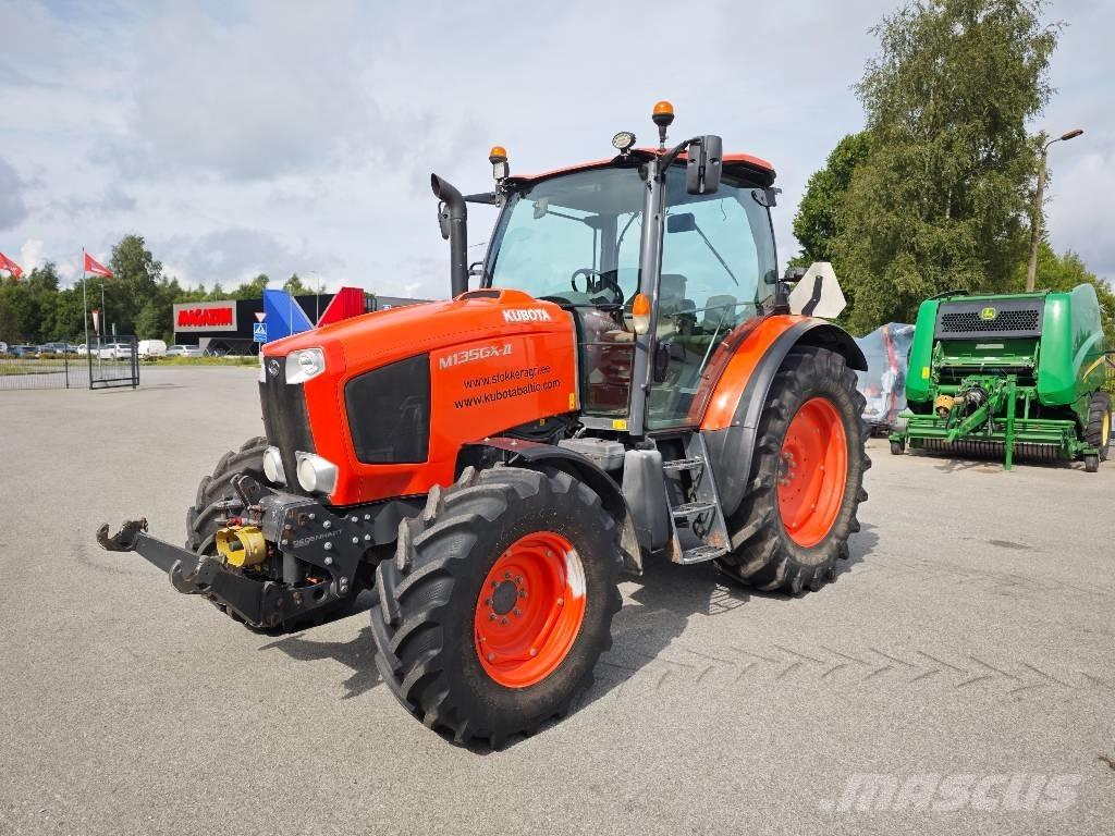 Kubota M135GX-II Traktorer