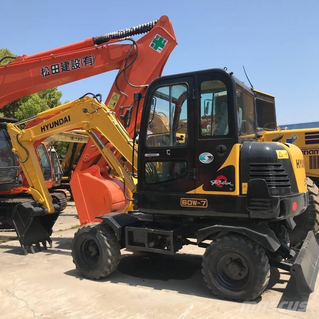 Hyundai 60 W Gravemaskiner på hjul