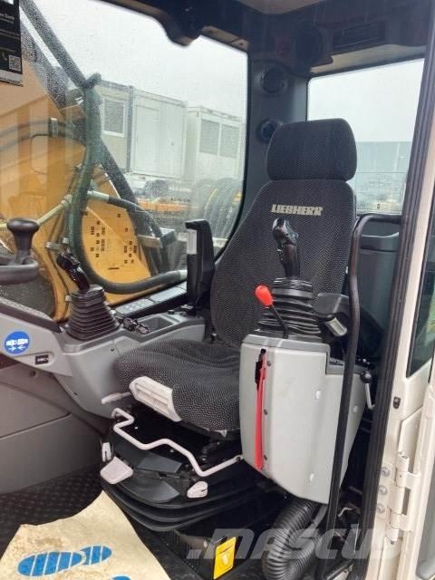 Liebherr A920 Gravemaskiner på hjul