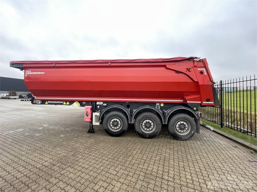 Kässbohrer basic Semi-trailer med tip