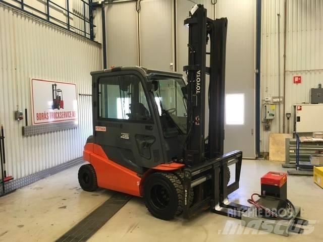 Toyota 8FBMT45 El gaffeltrucks