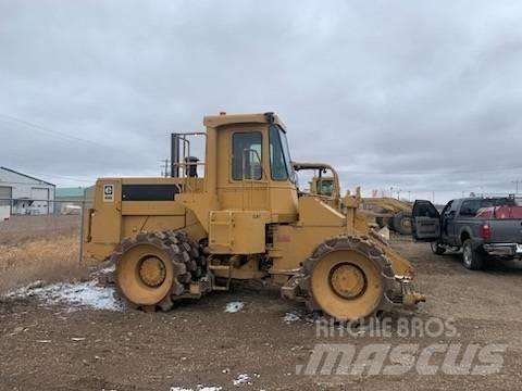 CAT 815 B Jordvibrationstromler