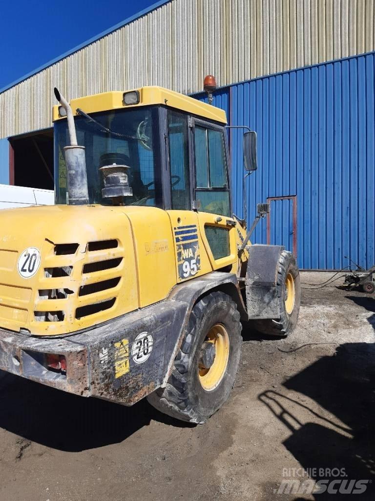 Komatsu WA95-3 Læssemaskiner på hjul