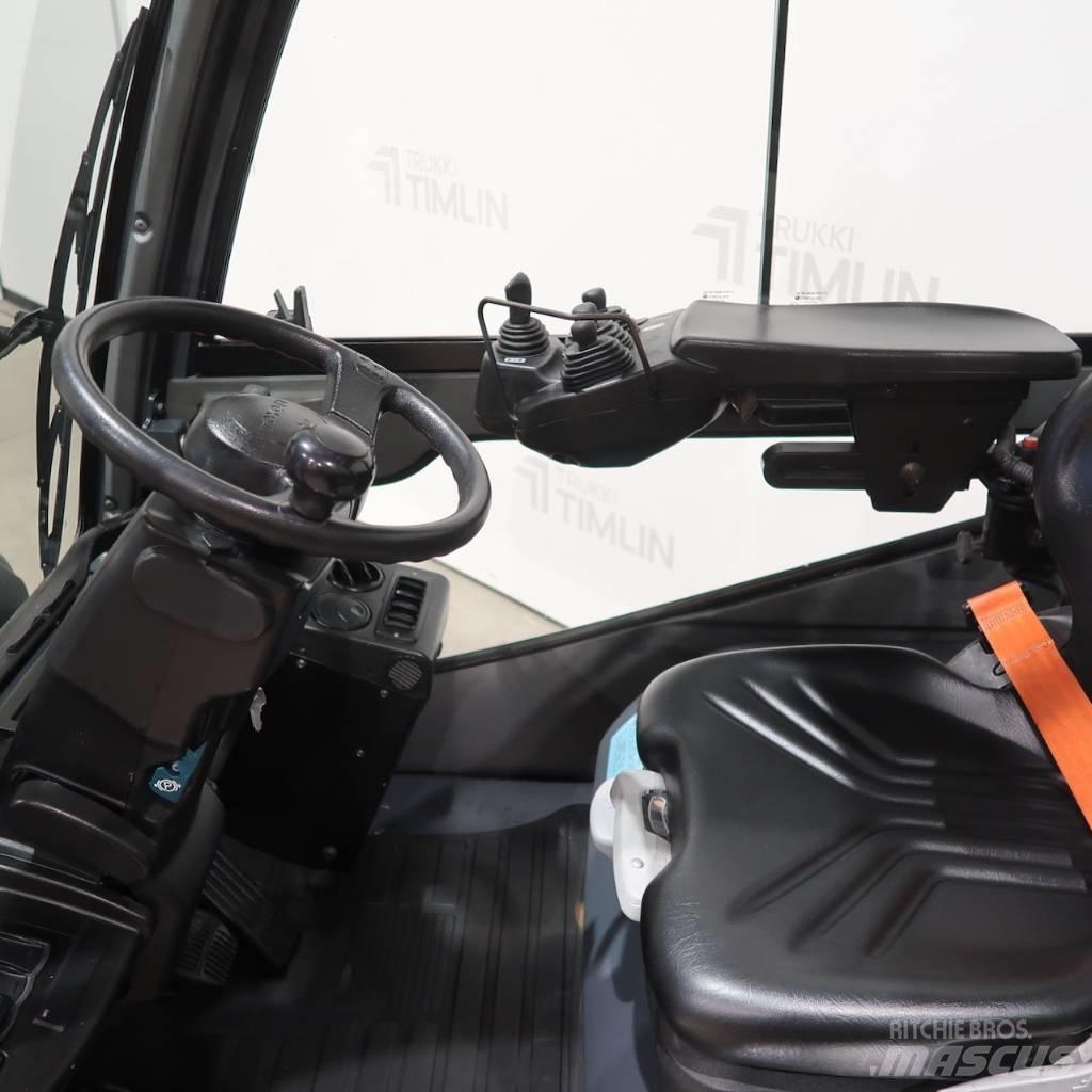 Toyota 02-8FGF25 LPG gaffeltrucks