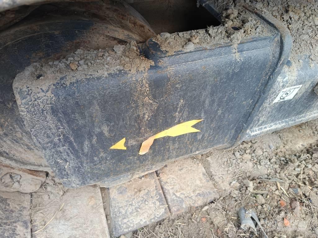 Volvo EC 210 B Gravemaskiner på larvebånd