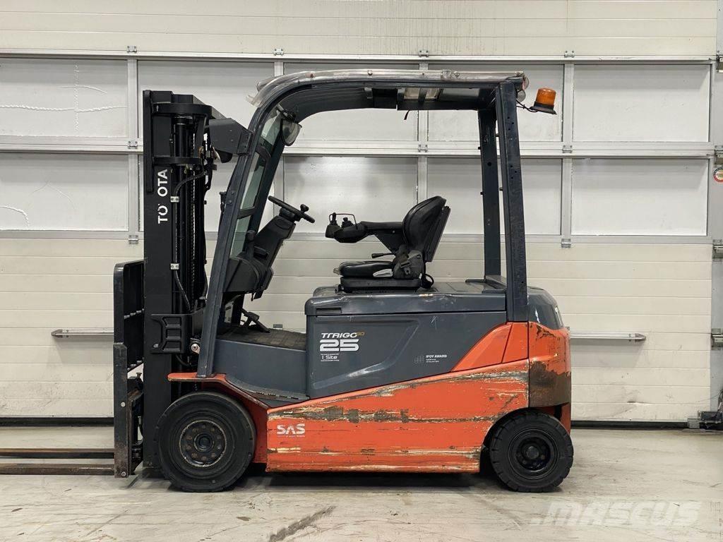 Toyota 8FBMT25 El gaffeltrucks