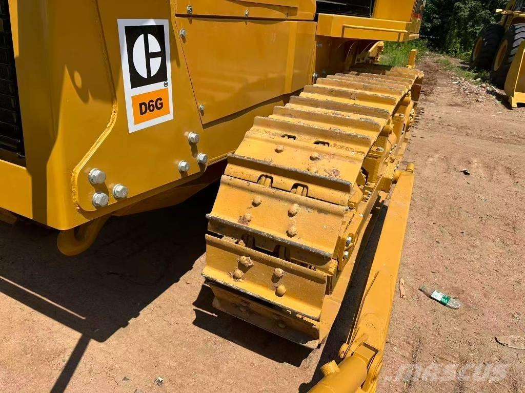 CAT D6G Bulldozer på larvebånd
