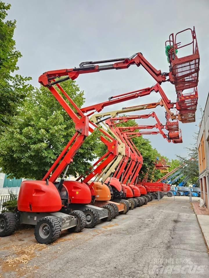 JLG 450 AJ Bomlifte med knækarm