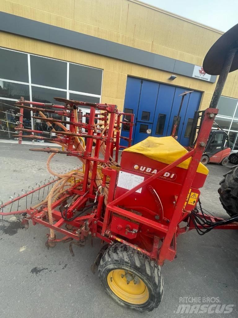  UBALDI PNEUSEM 400 L Såmaskine
