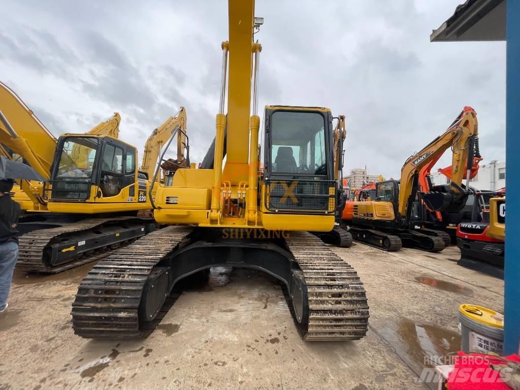 Komatsu PC 200-8 Gravemaskiner på larvebånd