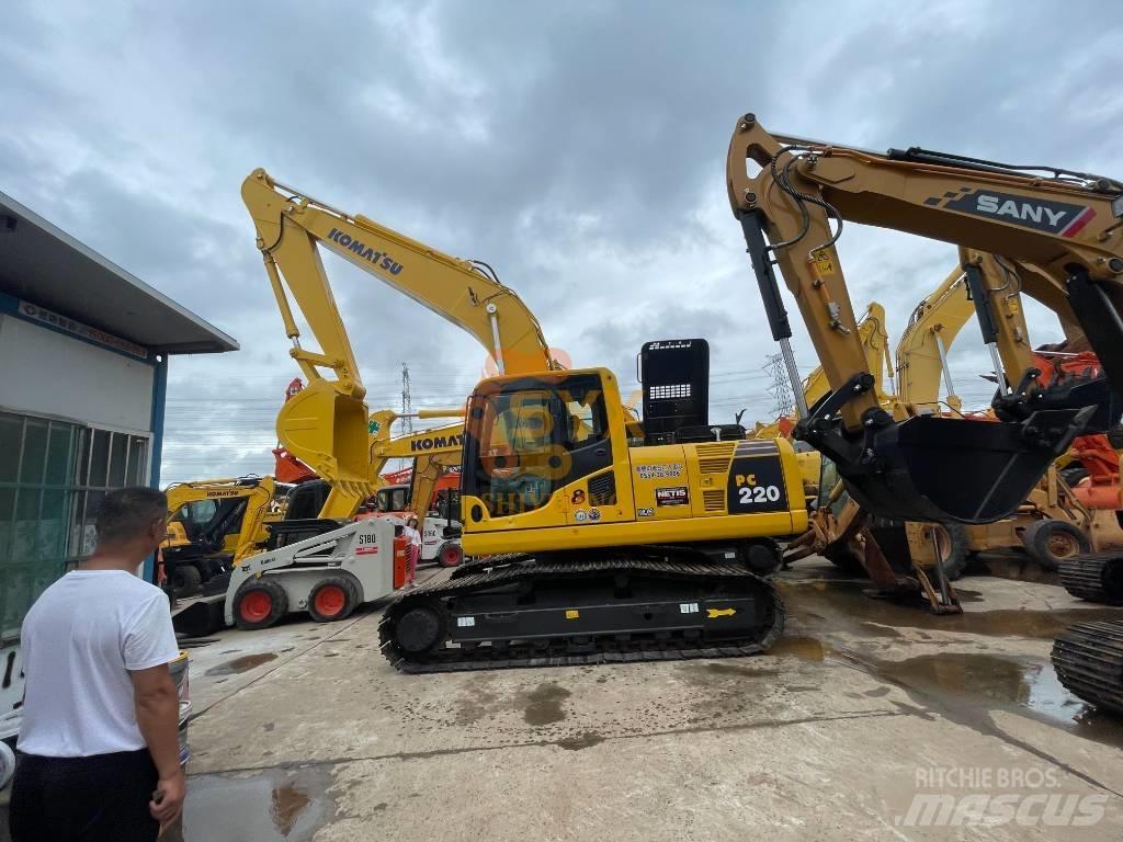 Komatsu PC 200-8 Gravemaskiner på larvebånd