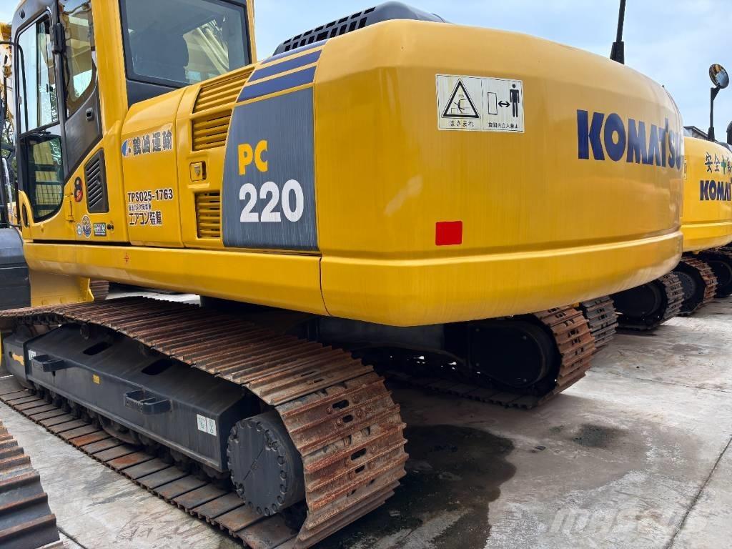 Komatsu PC 220-7 Gravemaskiner på larvebånd