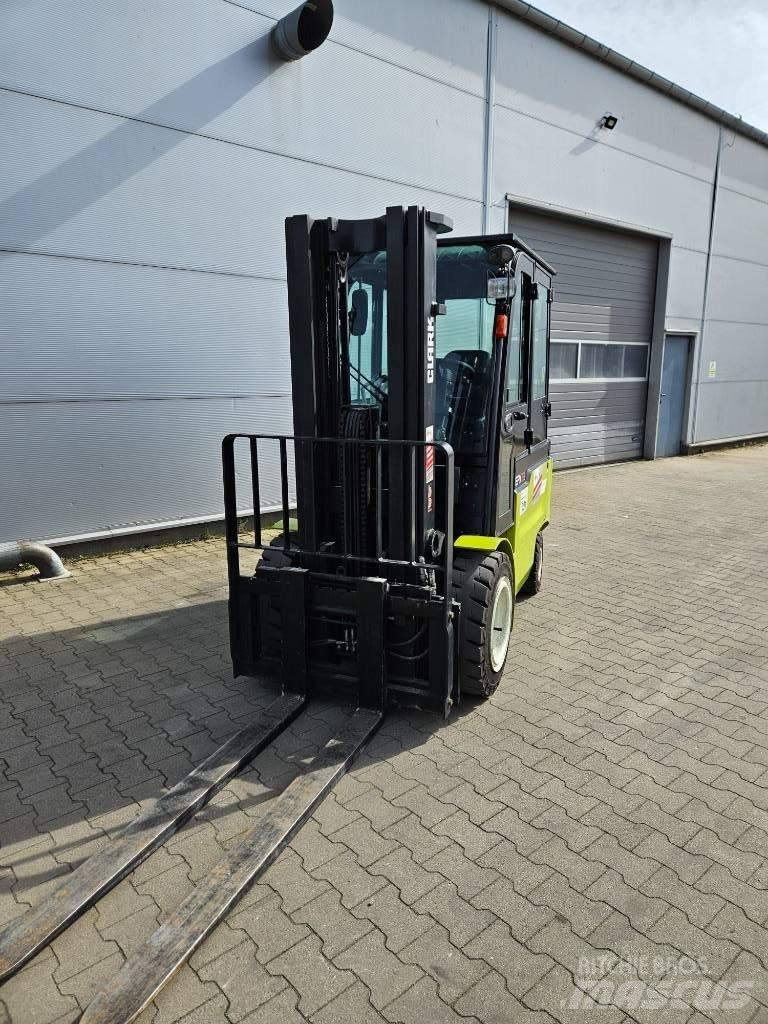 Clark EPX32i El gaffeltrucks