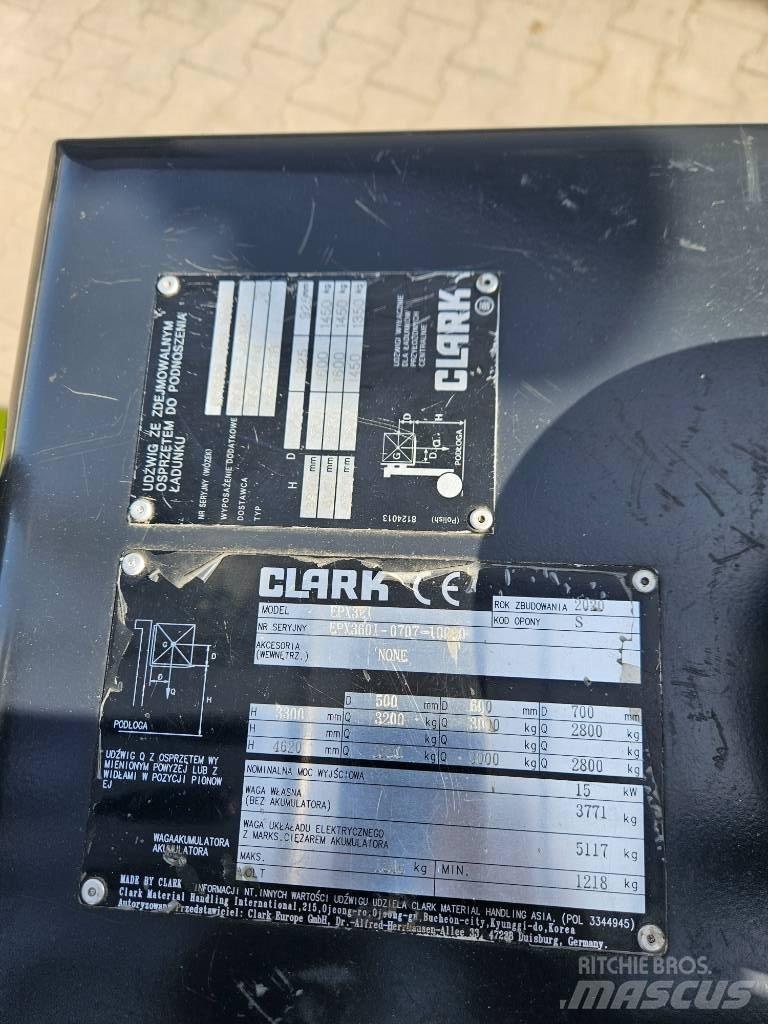 Clark EPX32i El gaffeltrucks