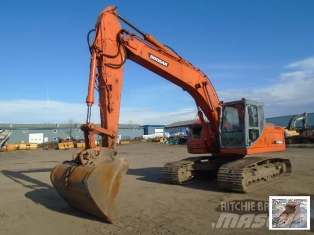 Doosan DX 225 LC Gravemaskiner på larvebånd