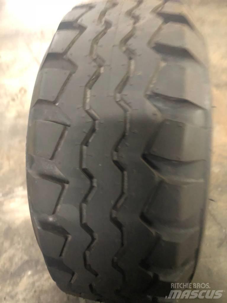  Cheng Shin 18x7-8 Dæk, hjul og fælge