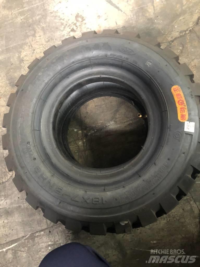  Cheng Shin 18x7-8 Dæk, hjul og fælge