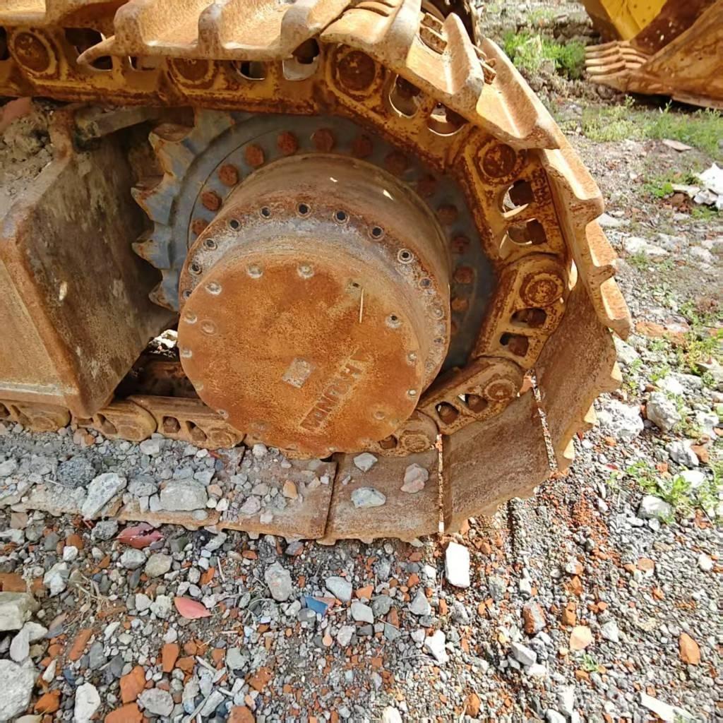 Hyundai Robex 305 LC Gravemaskiner på larvebånd