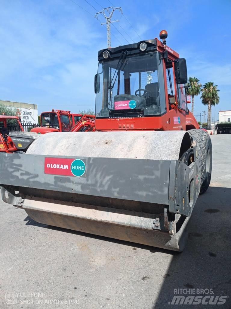 Bomag BW 211 D-4 Enkelt tromle