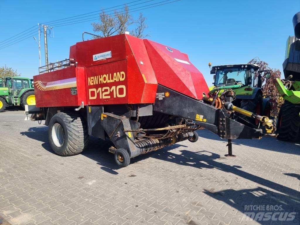 New Holland D 1210 Pressere til firkantede baller