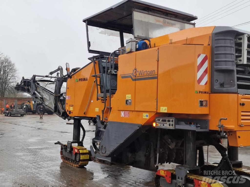 Wirtgen W 200 Asfalt-koldfræsere
