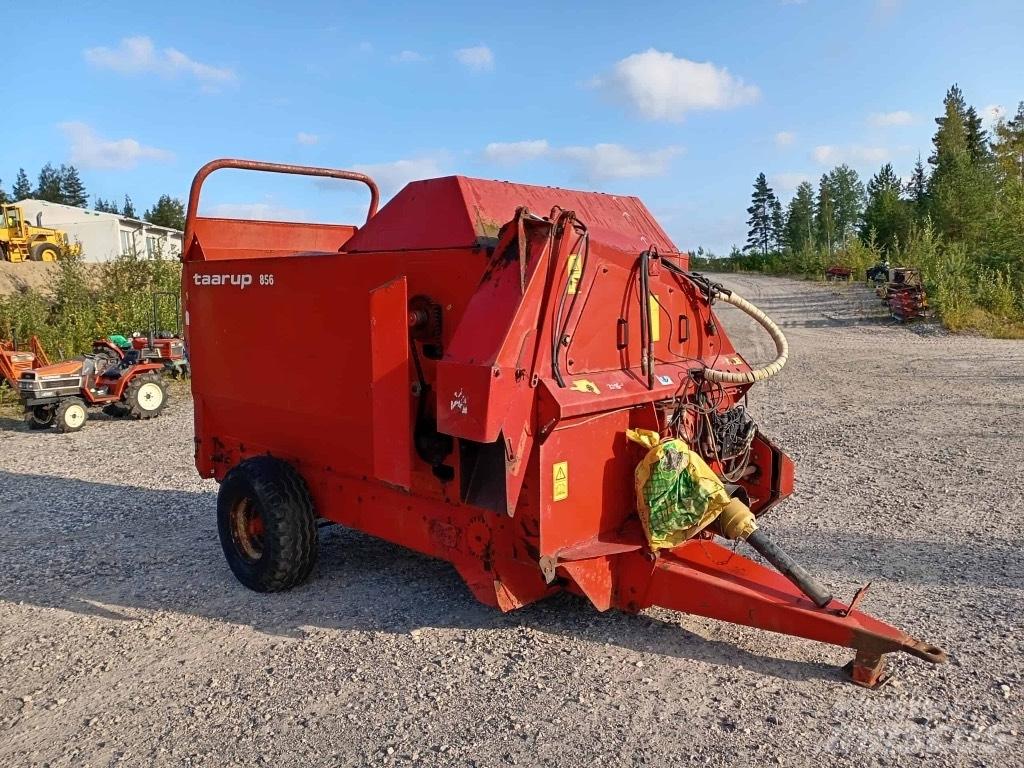 Kverneland 856 Balleskærere og -stablere