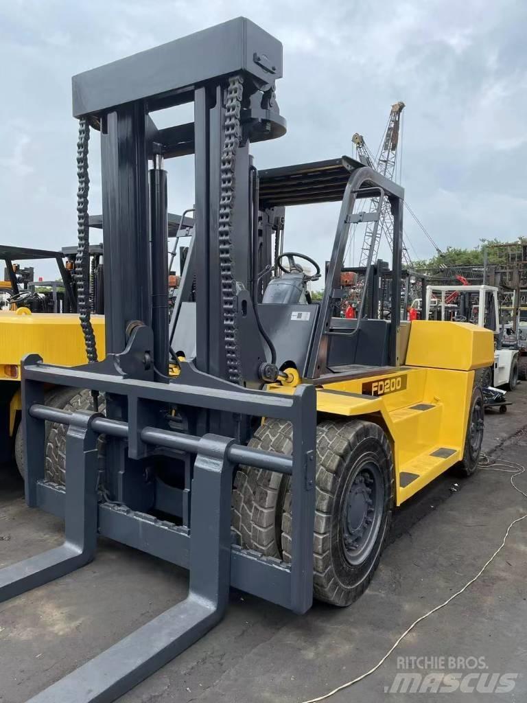 Komatsu 20 Ton Diesel gaffeltrucks