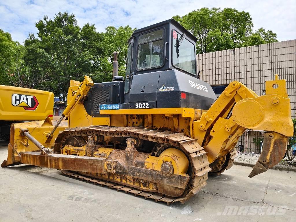 Shantui SD 22 Bulldozer på larvebånd