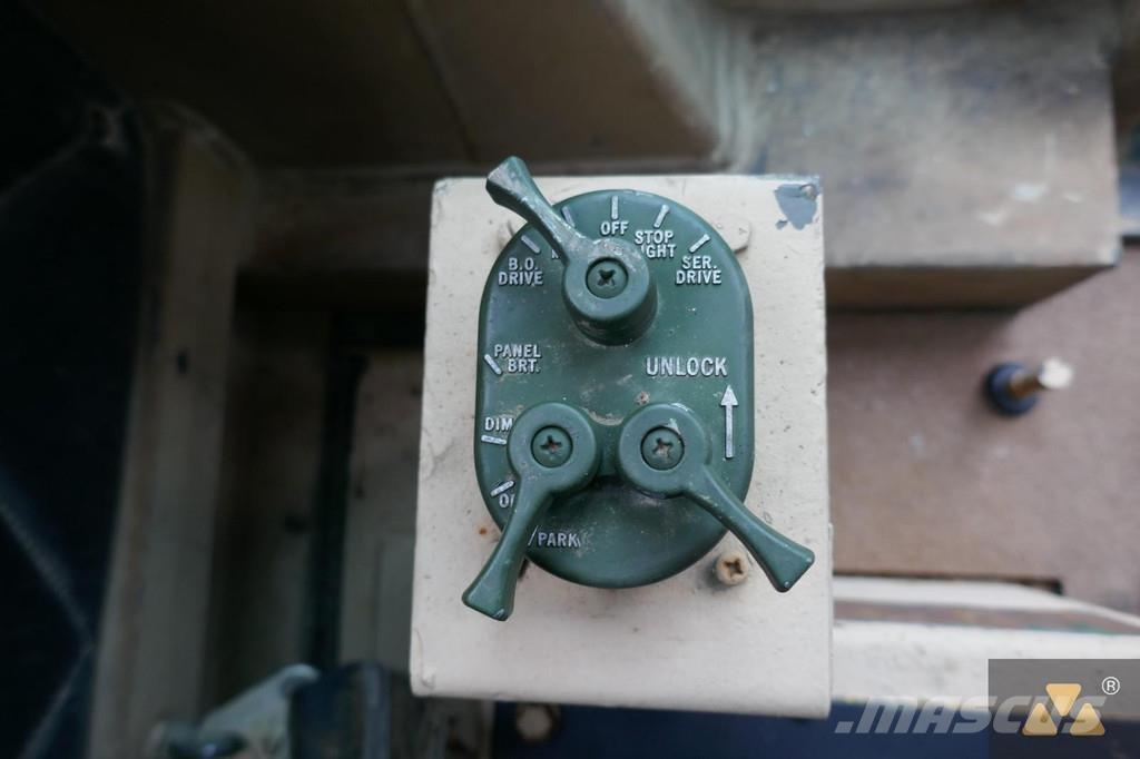 CAT 130G Ex-army Vejhøvle / Gradere