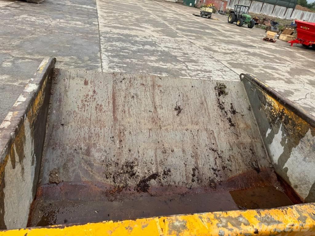 Thwaites 6 Tonne Dumpere