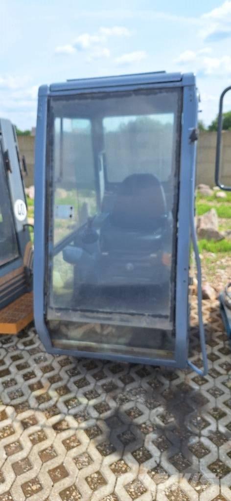 CASE 988 CK Kabiner og interiør