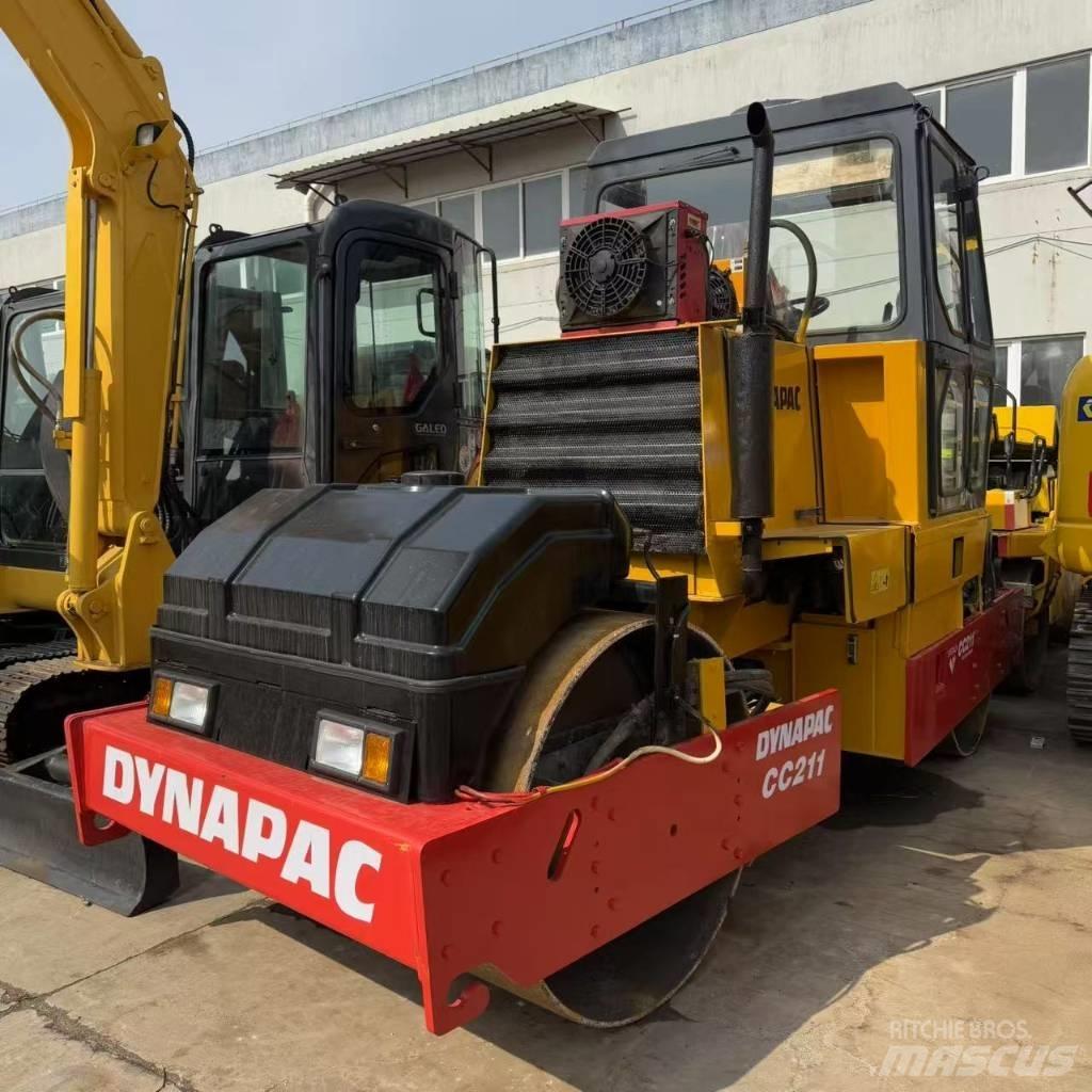 Dynapac CC 211 Tvilling tromle