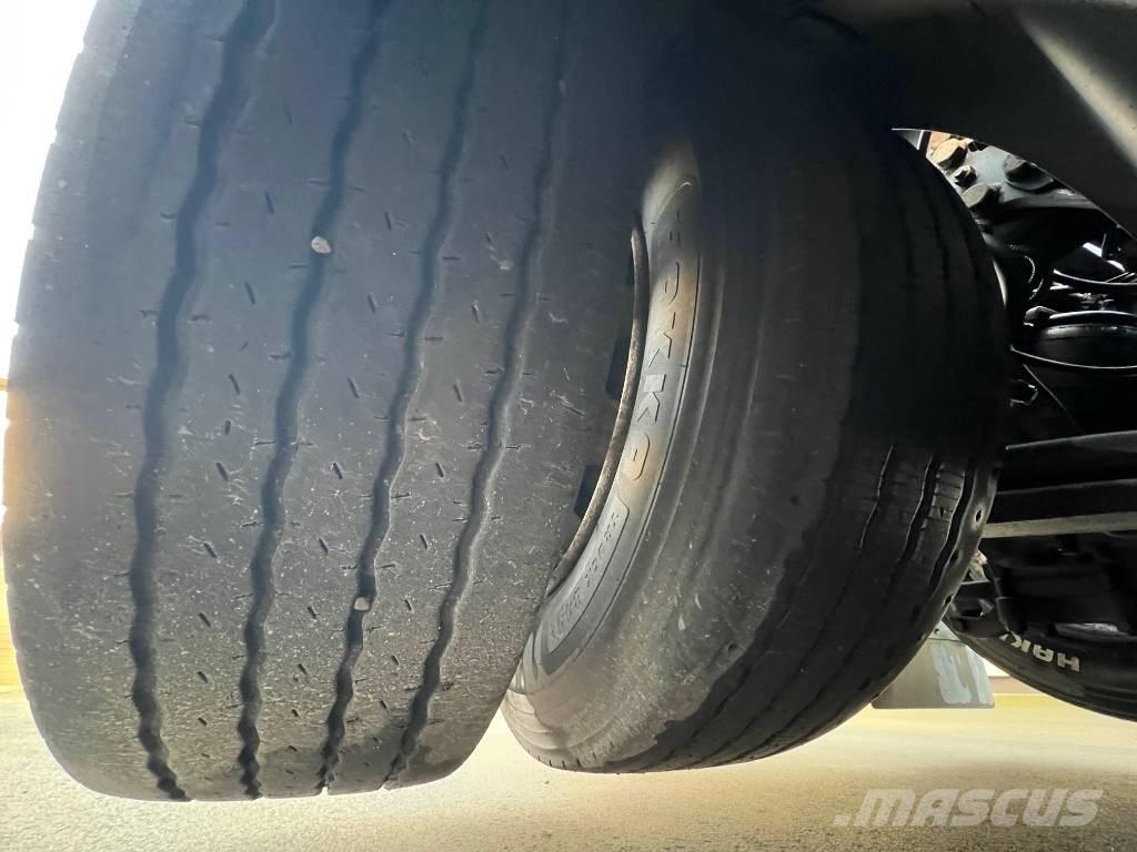 Scania R 500 A6X2NB Trækkere