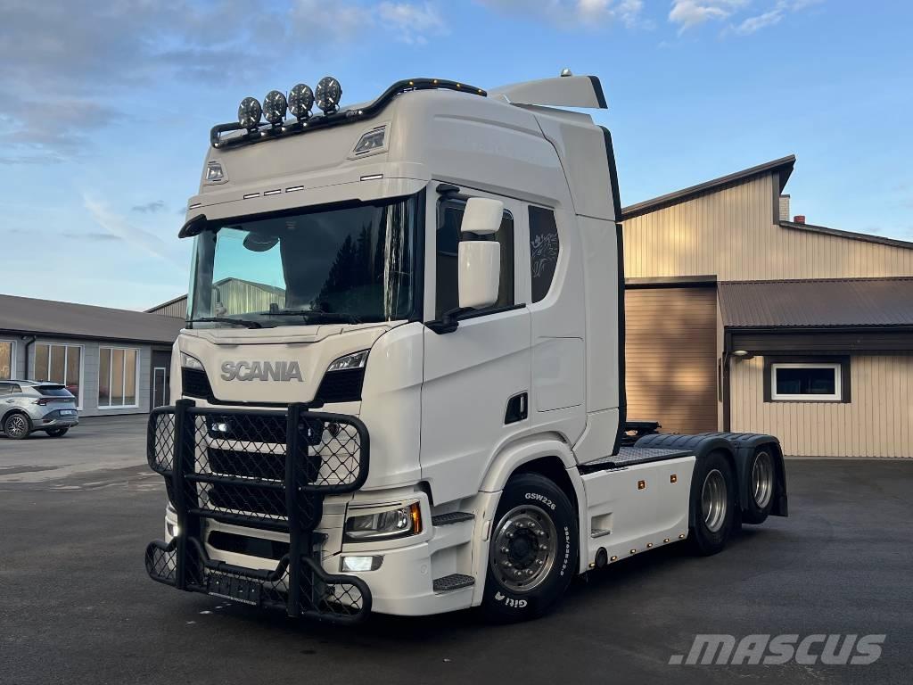 Scania R 500 A6X2NB Trækkere