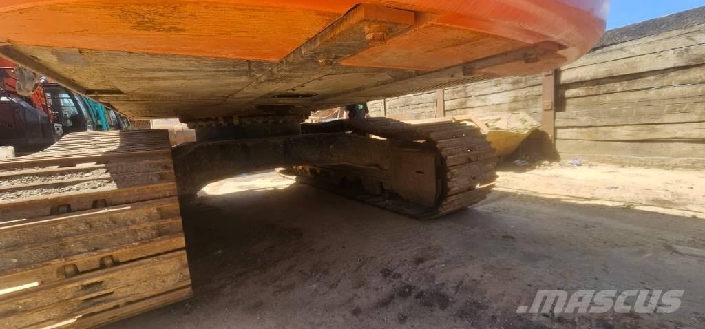Hitachi ZX 350LCN-7 Gravemaskiner på larvebånd
