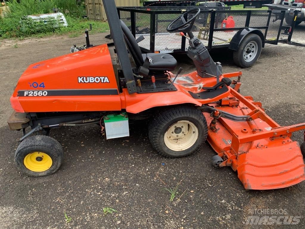 Kubota F 2560 Entreprenør - Andet
