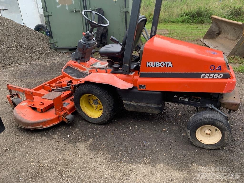 Kubota F 2560 Entreprenør - Andet