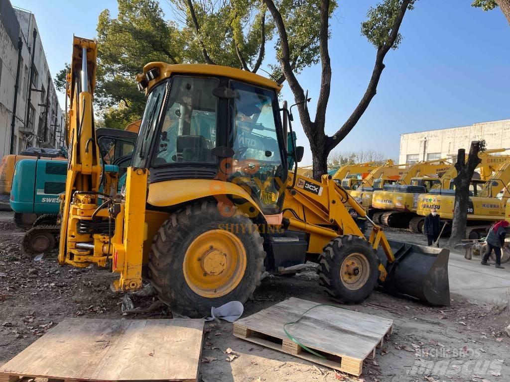 JCB 3 CX Rendegravere