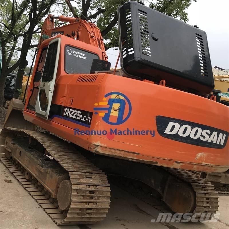 Doosan DH225LC-7 Gravemaskiner på larvebånd