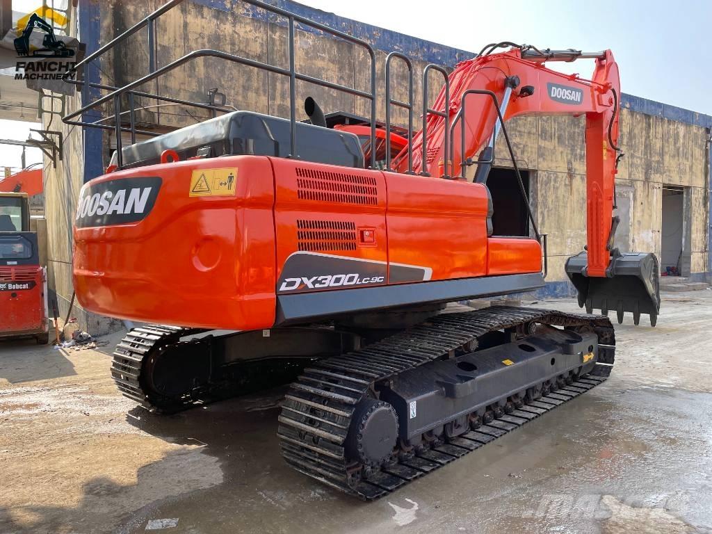 Doosan DX 300 LCA Gravemaskiner på larvebånd