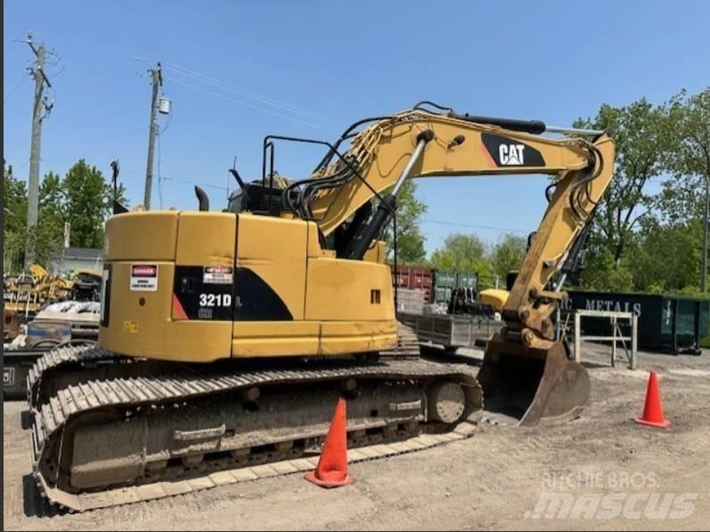 CAT 321 D LCR Gravemaskiner på larvebånd