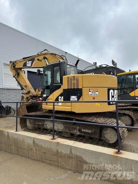 CAT 321 D LCR Gravemaskiner på larvebånd
